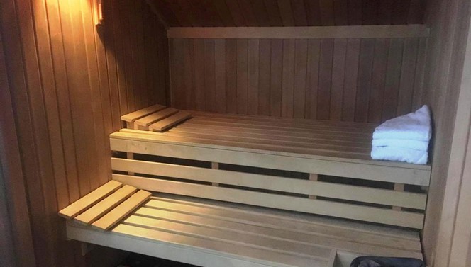 sauna suite